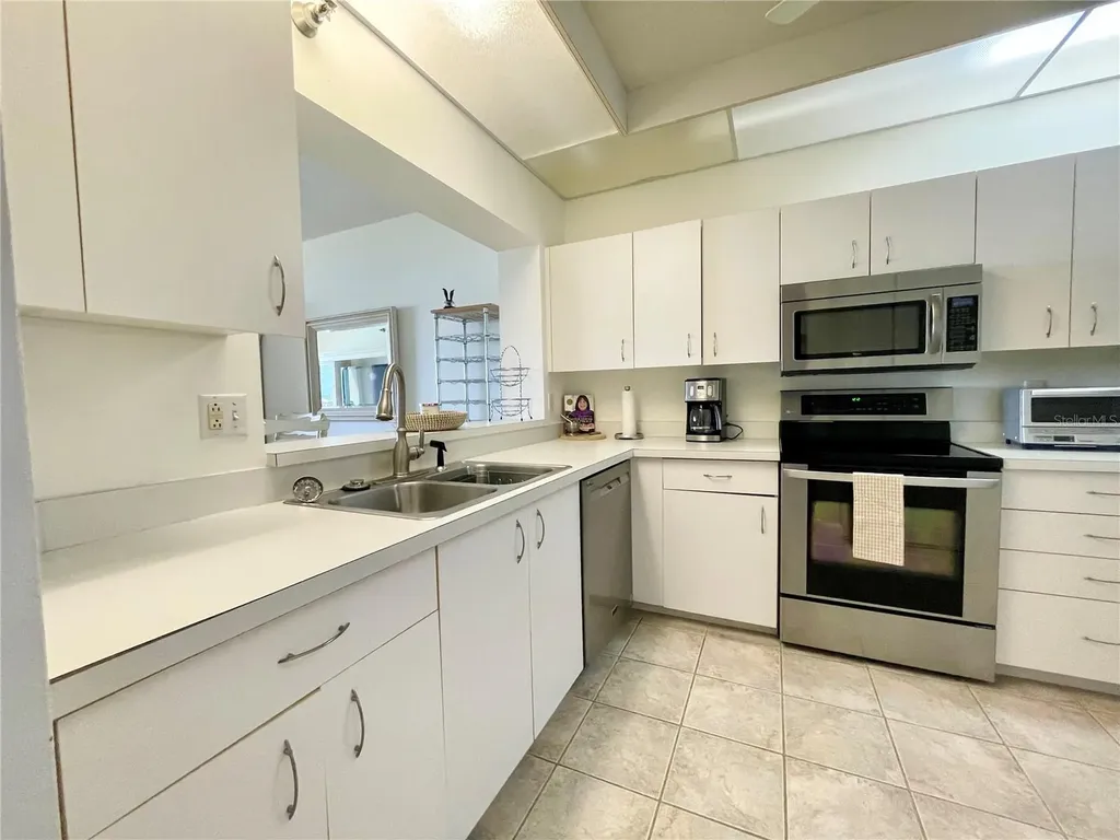 7882 Sailboat Key Boulevard S South Pasadena FL 33707