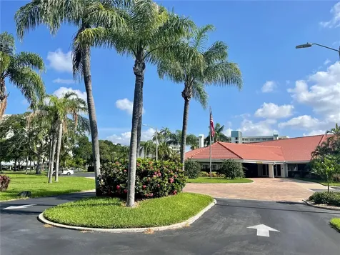 7882 Sailboat Key Boulevard S South Pasadena FL 33707