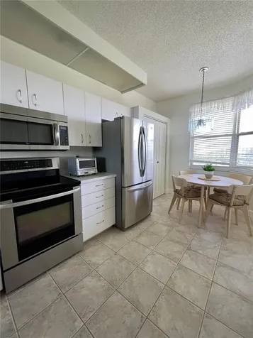 7882 Sailboat Key Boulevard S South Pasadena FL 33707