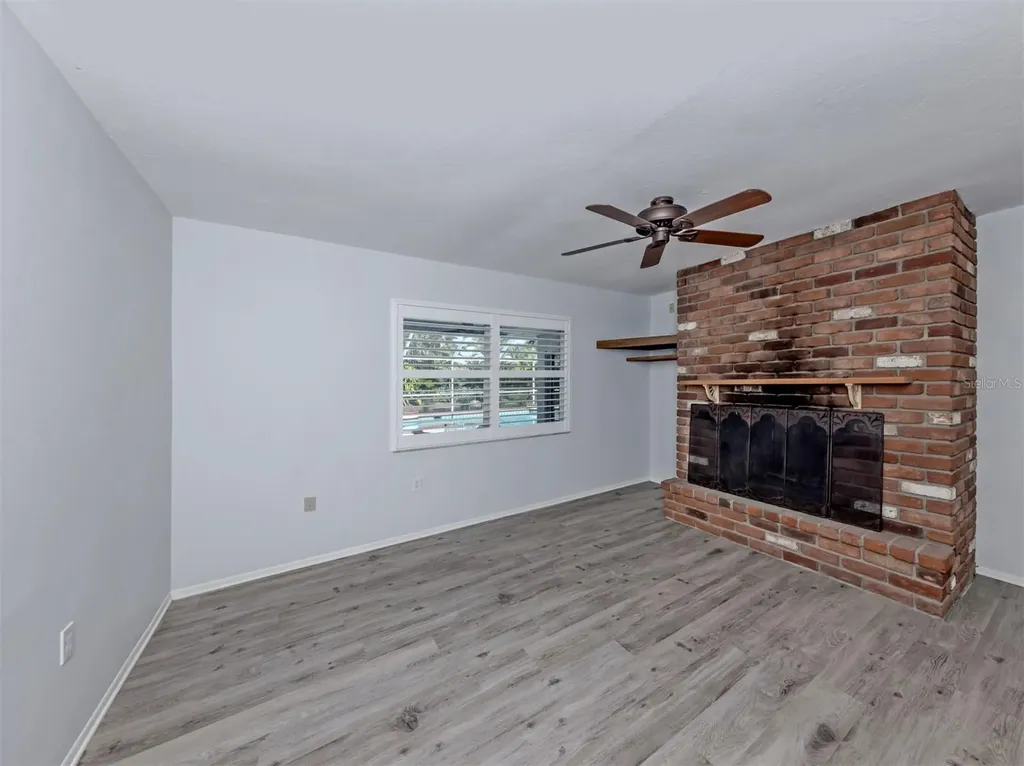 1720 Sandy Court Venice FL 34293