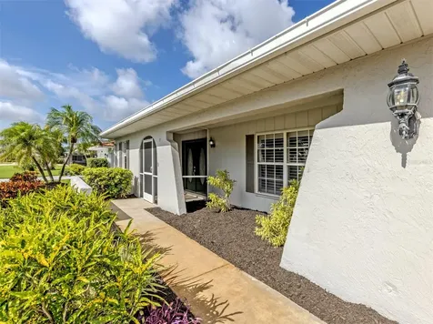 1720 Sandy Court Venice FL 34293