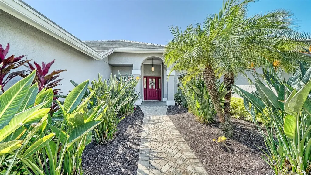 5161 Flicker Field Circle Sarasota FL 34231