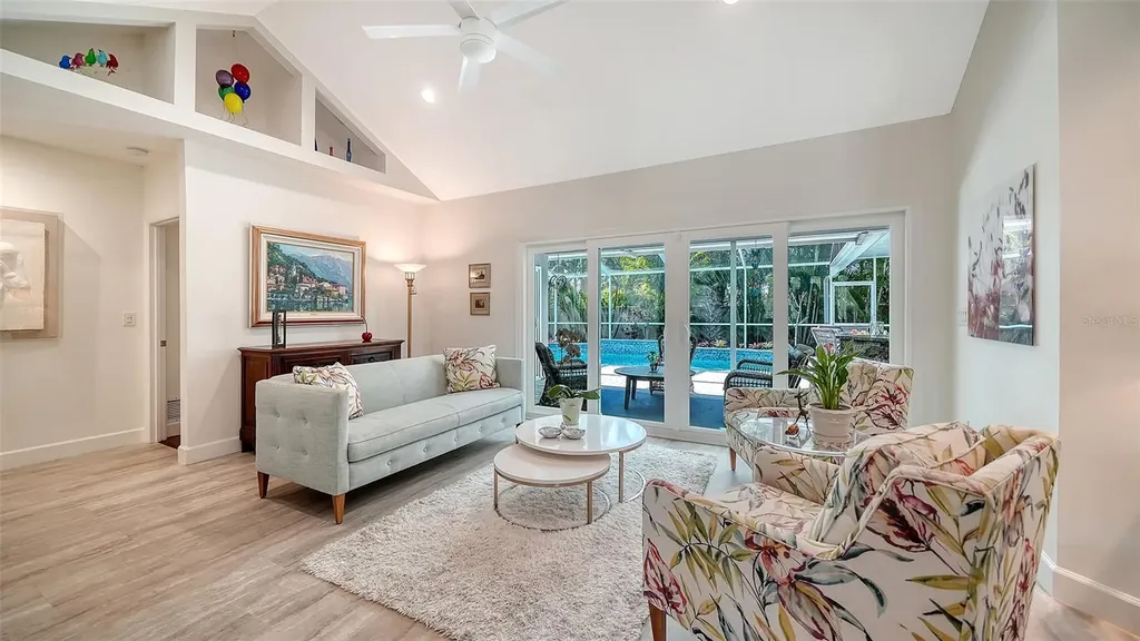5161 Flicker Field Circle Sarasota FL 34231