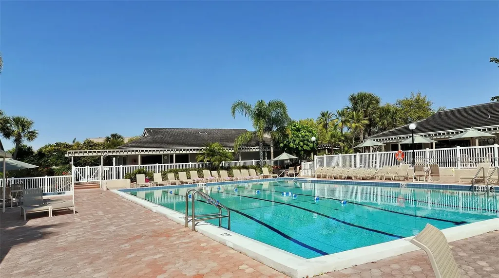 5161 Flicker Field Circle Sarasota FL 34231