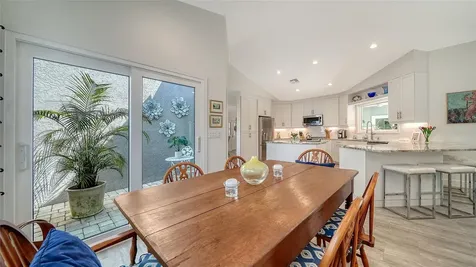 5161 Flicker Field Circle Sarasota FL 34231