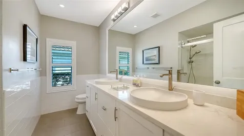 5161 Flicker Field Circle Sarasota FL 34231