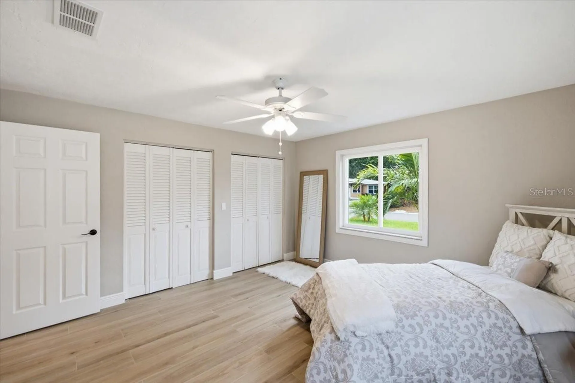 7536 18th Way N St Petersburg FL 33702