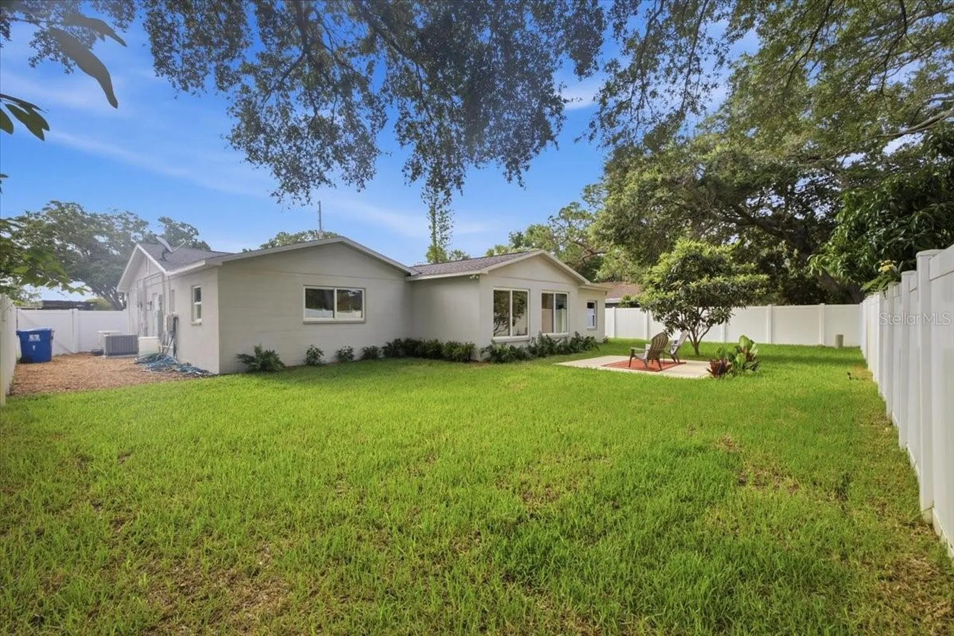 7536 18th Way N St Petersburg FL 33702