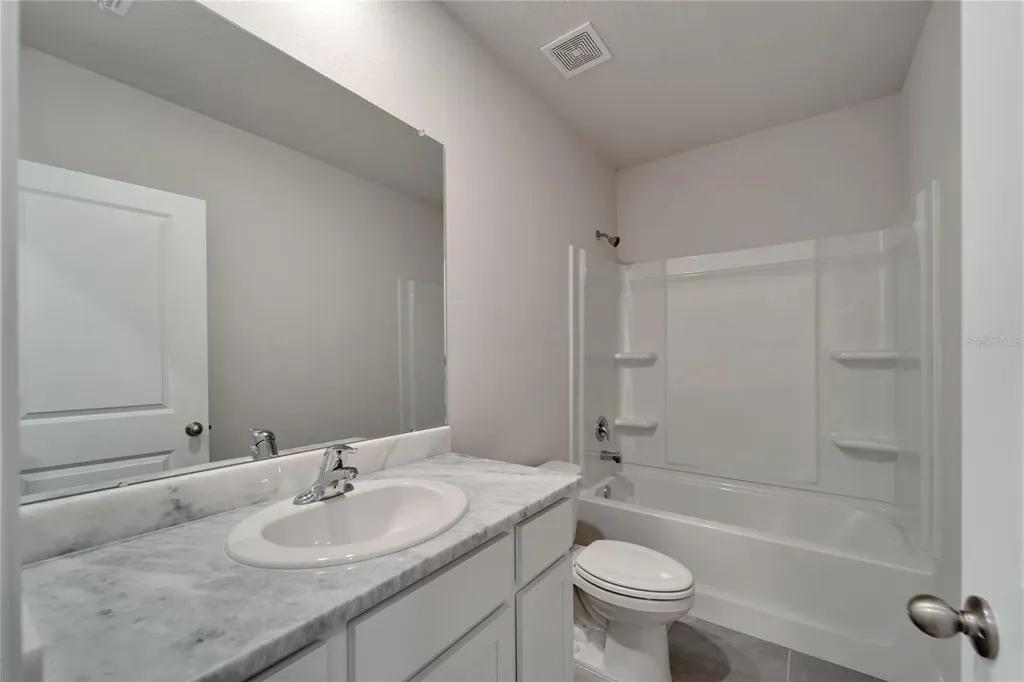 17444 Crescent Moon Loop Bradenton FL 34211