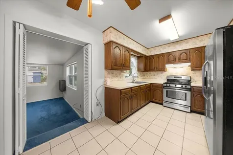 1142 NE 8th Street Ocala FL 34470