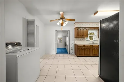 1142 NE 8th Street Ocala FL 34470