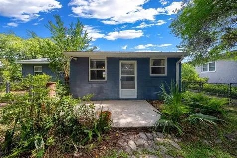 1142 NE 8th Street Ocala FL 34470