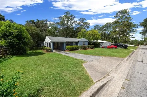 1142 NE 8th Street Ocala FL 34470