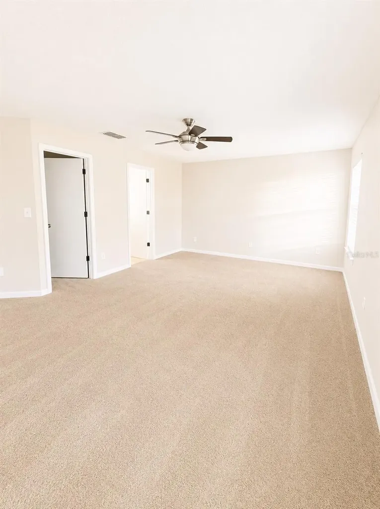 2742 Grassmoor Loop Apopka FL 32712