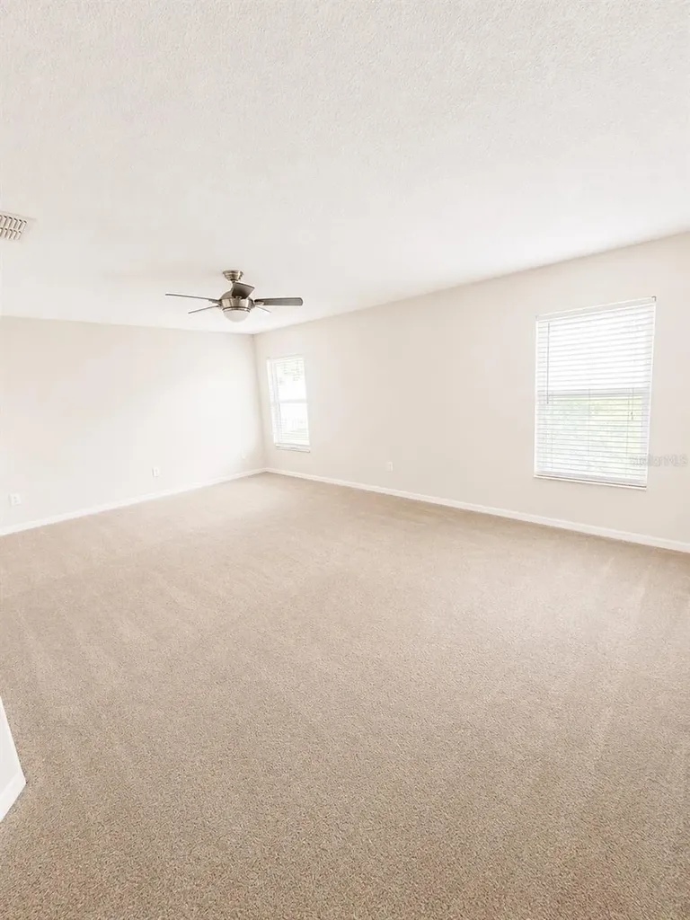 2742 Grassmoor Loop Apopka FL 32712