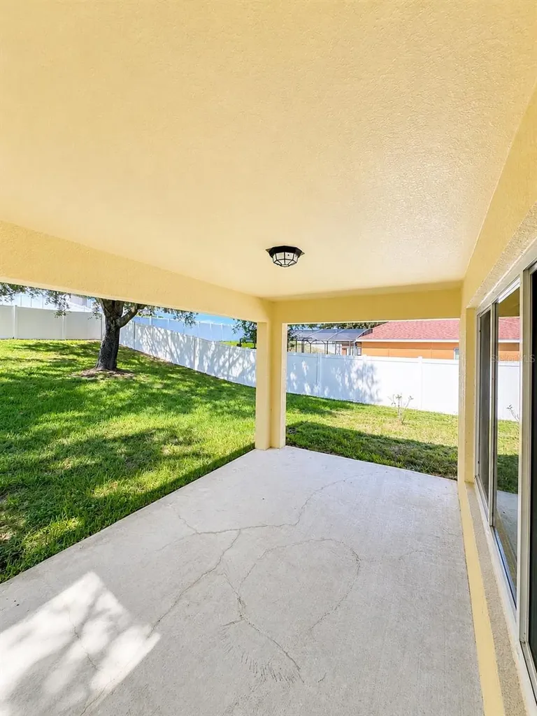 2742 Grassmoor Loop Apopka FL 32712