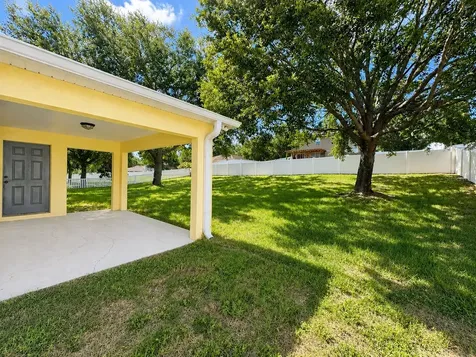 2742 Grassmoor Loop Apopka FL 32712