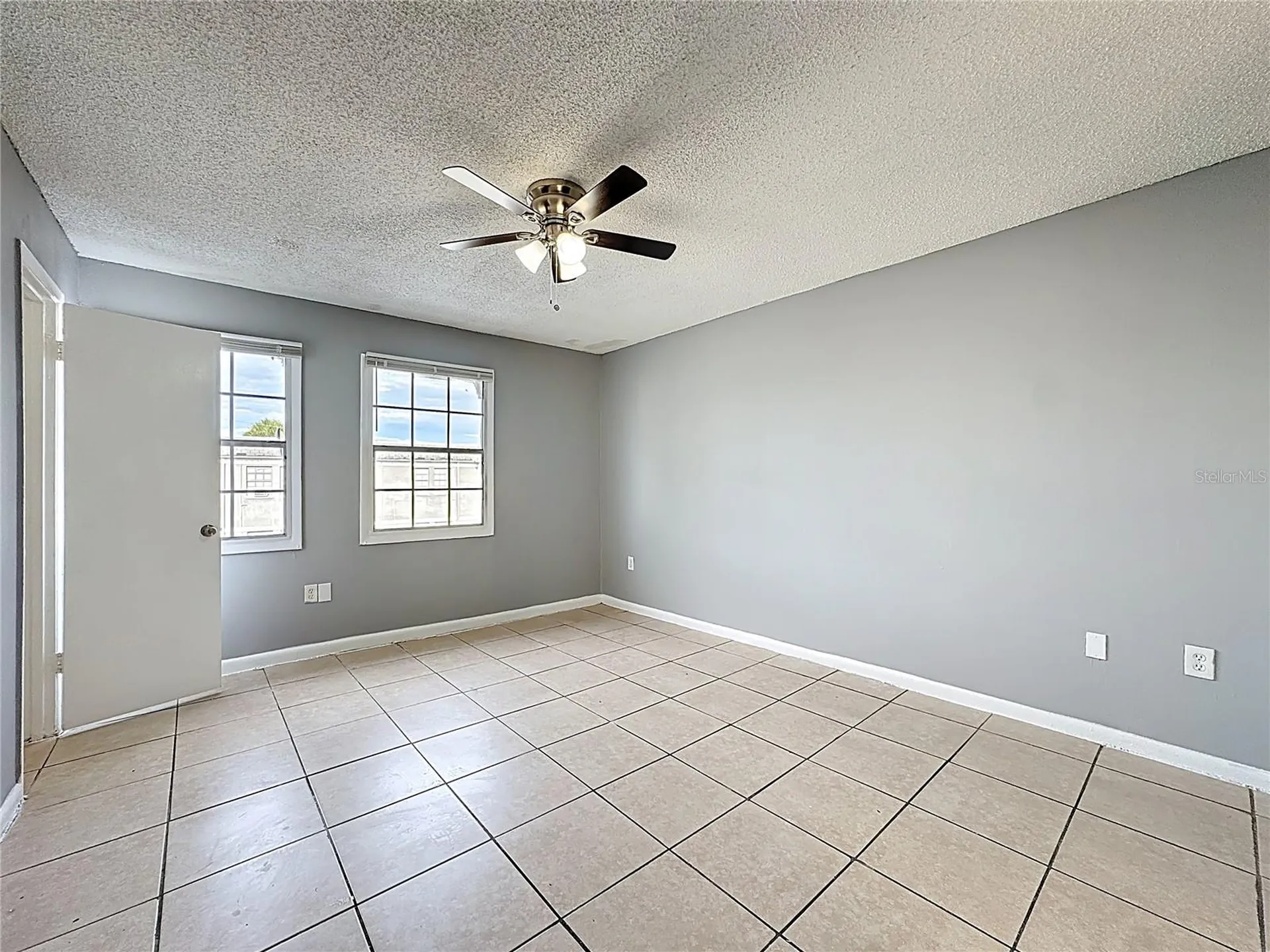 2753 L B Mcleod Road Orlando FL 32805