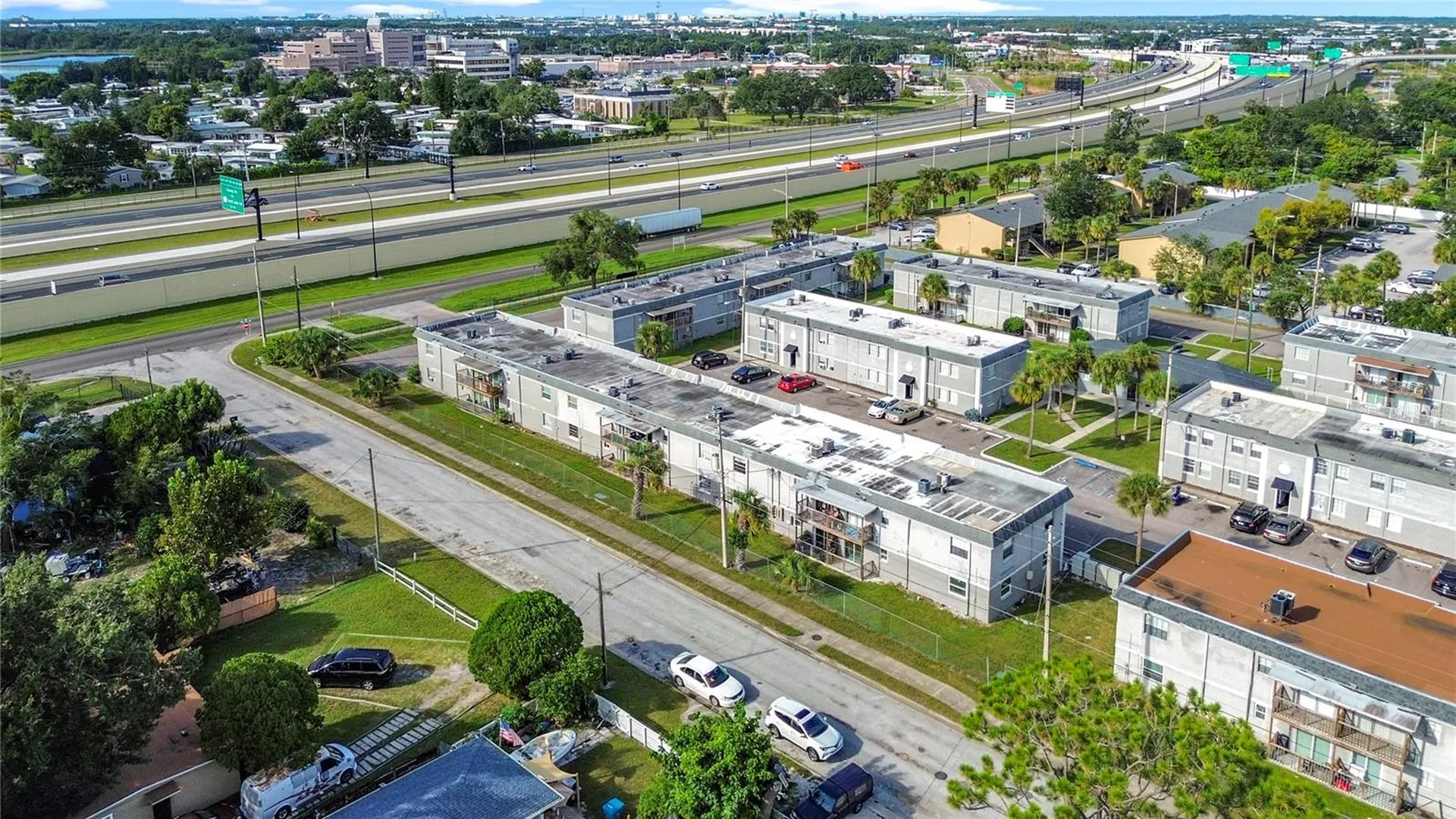 2753 L B Mcleod Road Orlando FL 32805
