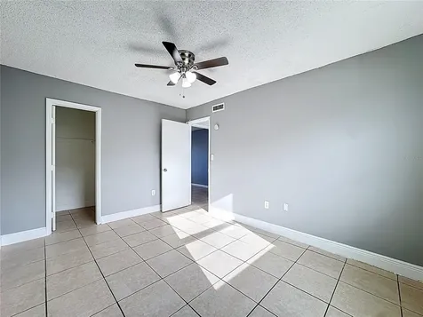 2753 L B Mcleod Road Orlando FL 32805