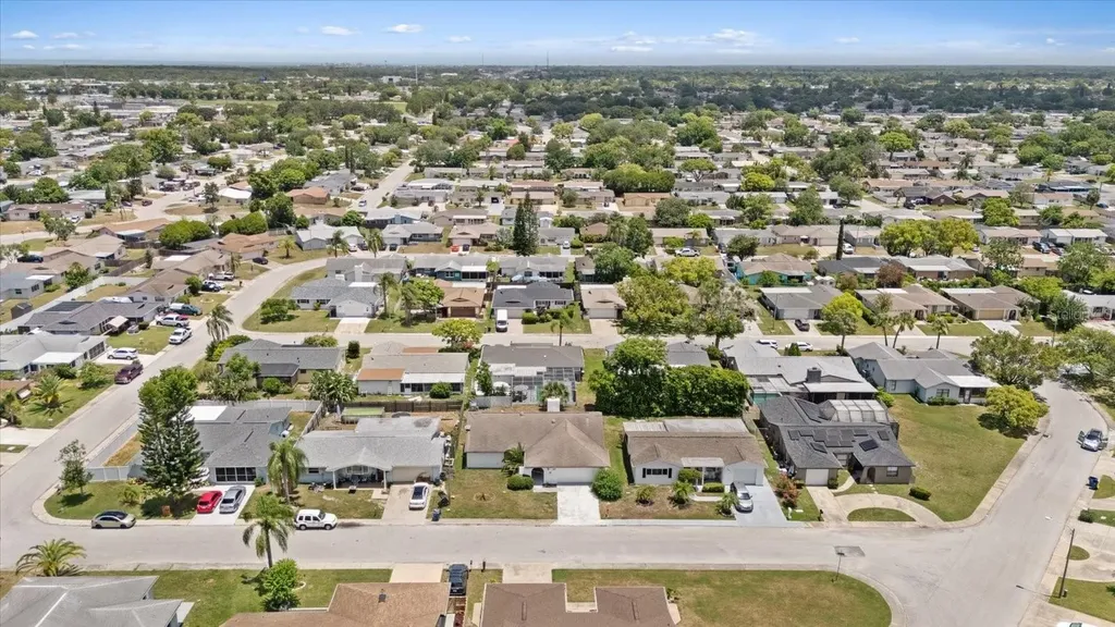 7025 Kingsway Drive Port Richey FL 34668
