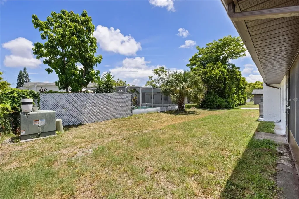 7025 Kingsway Drive Port Richey FL 34668