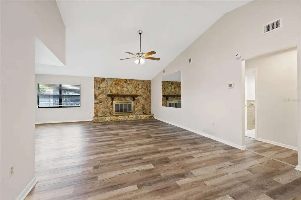 7025 Kingsway Drive Port Richey FL 34668