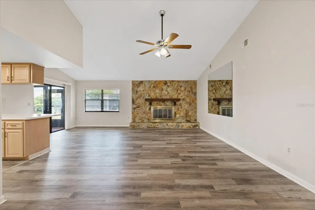 7025 Kingsway Drive Port Richey FL 34668