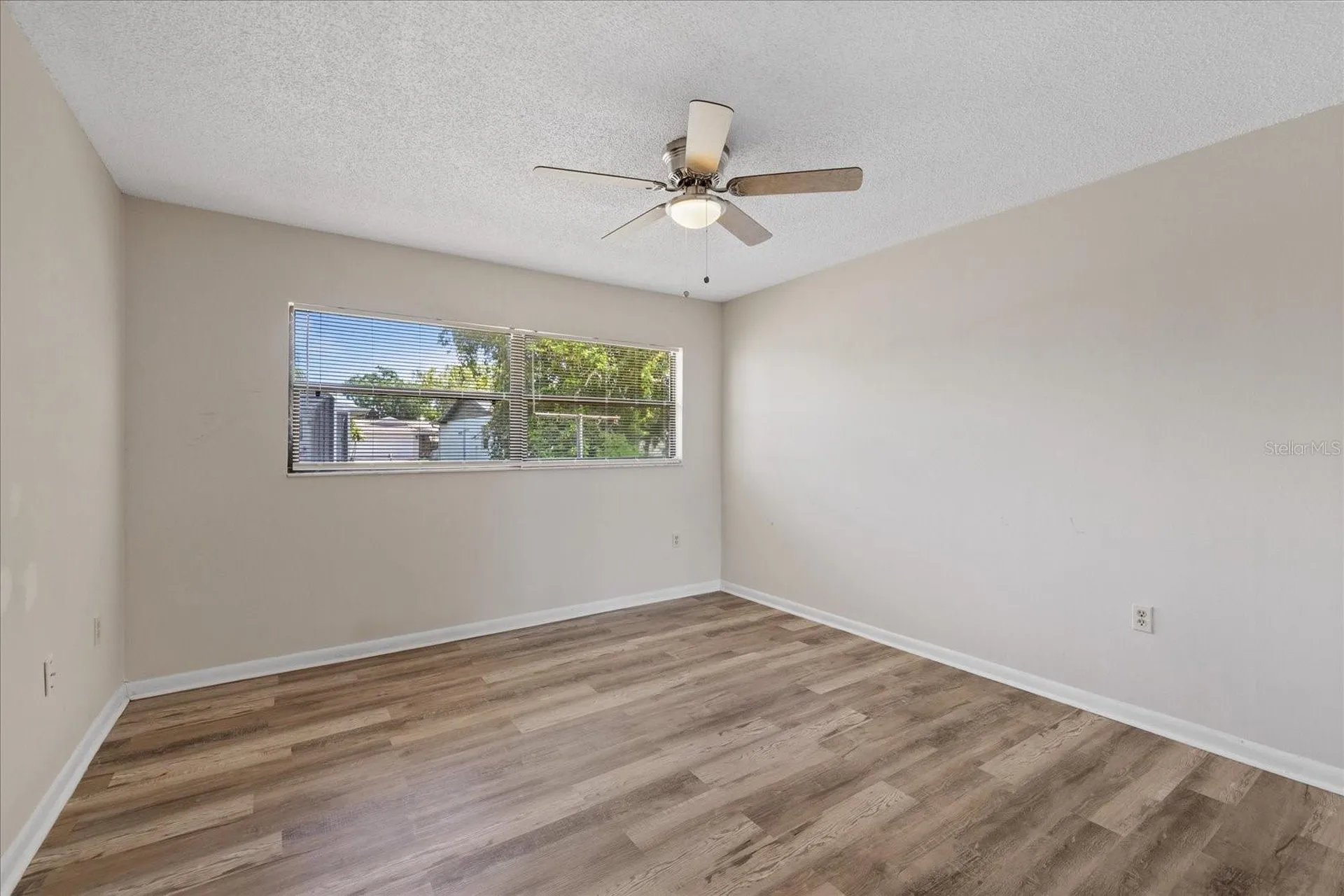 7025 Kingsway Drive Port Richey FL 34668