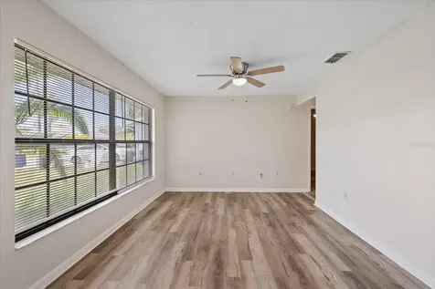 7025 Kingsway Drive Port Richey FL 34668