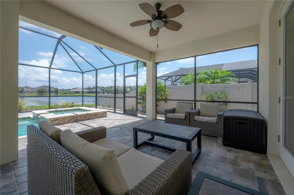 10404 Alcon Blue Drive Riverview FL 33578