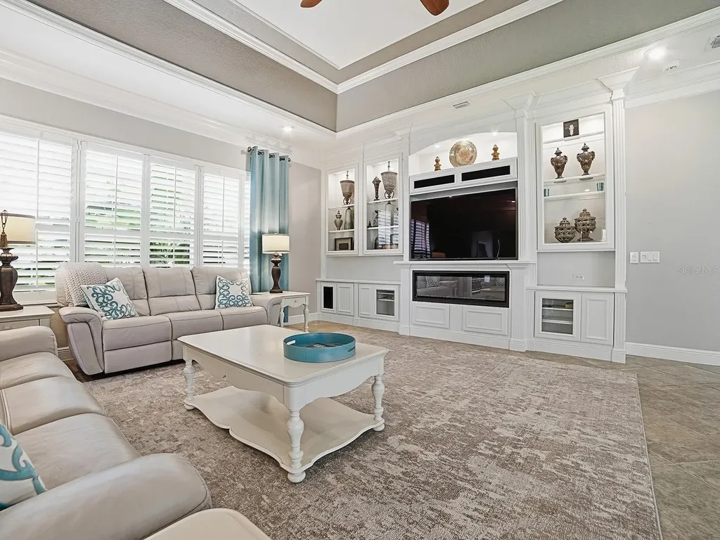 1792 Lake Miona Drive The Villages FL 32162