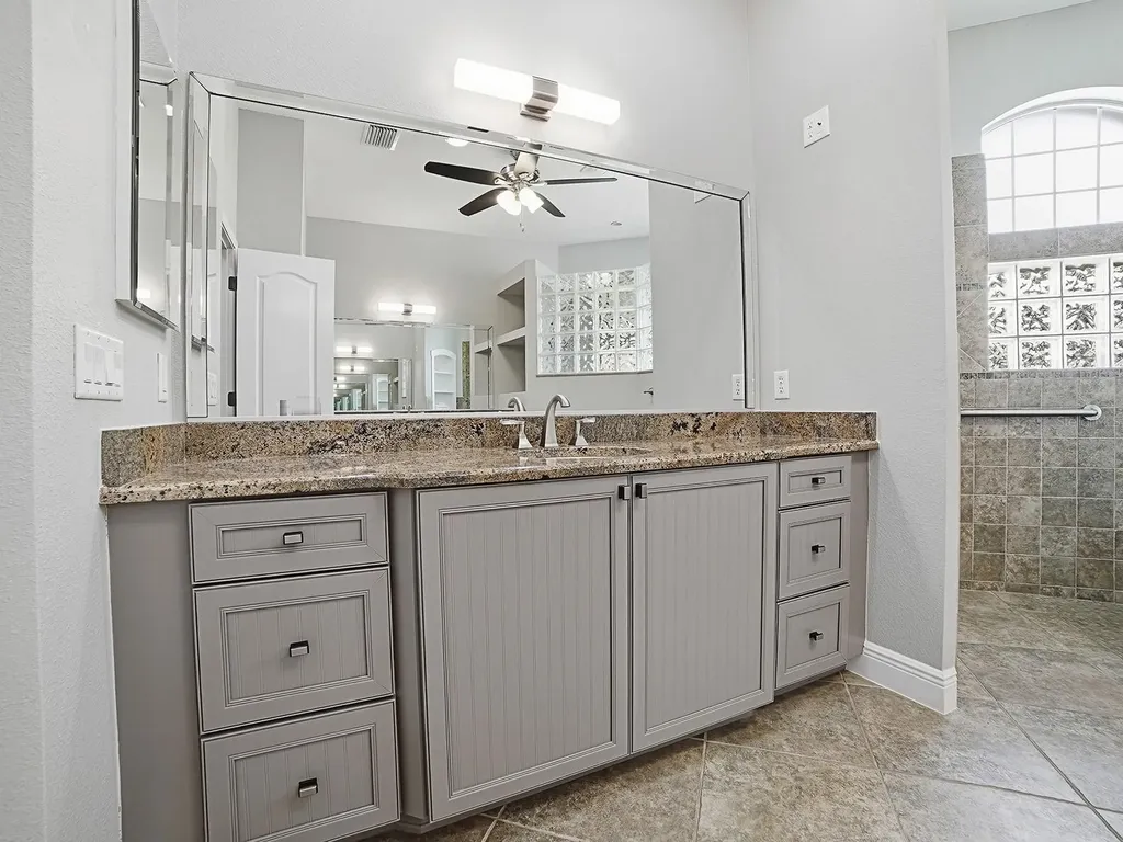 1792 Lake Miona Drive The Villages FL 32162