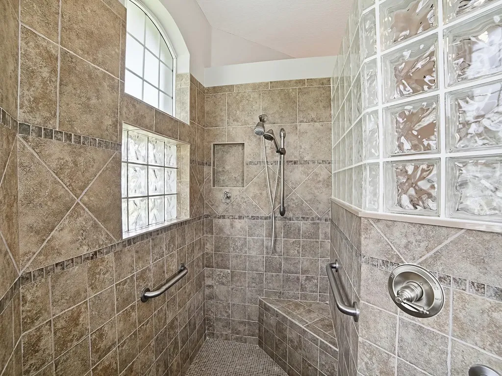 1792 Lake Miona Drive The Villages FL 32162