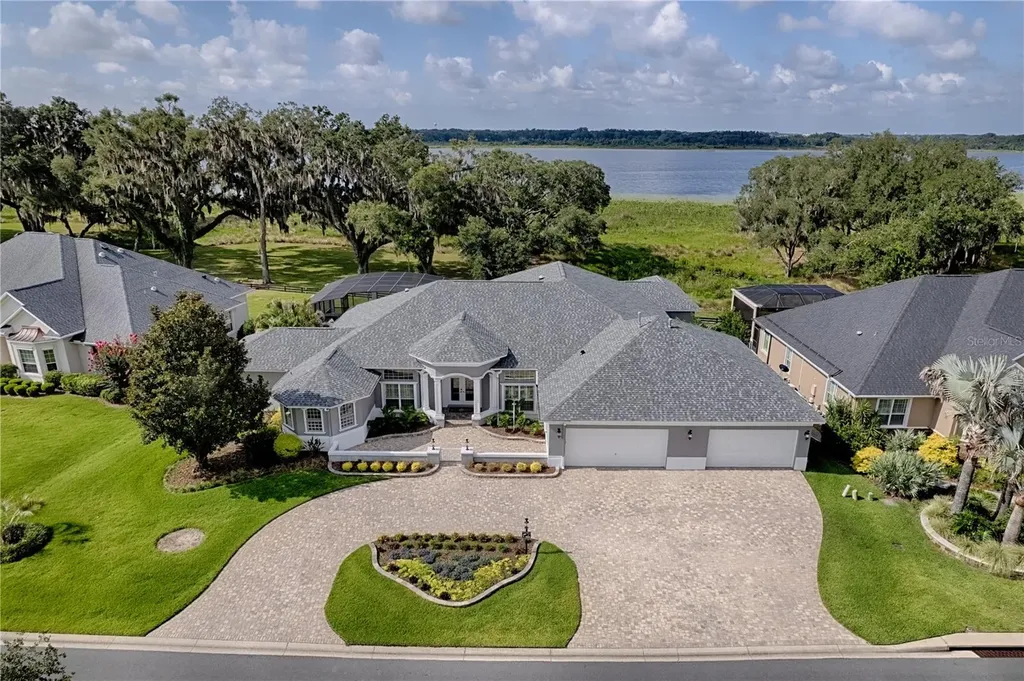 1792 Lake Miona Drive The Villages FL 32162