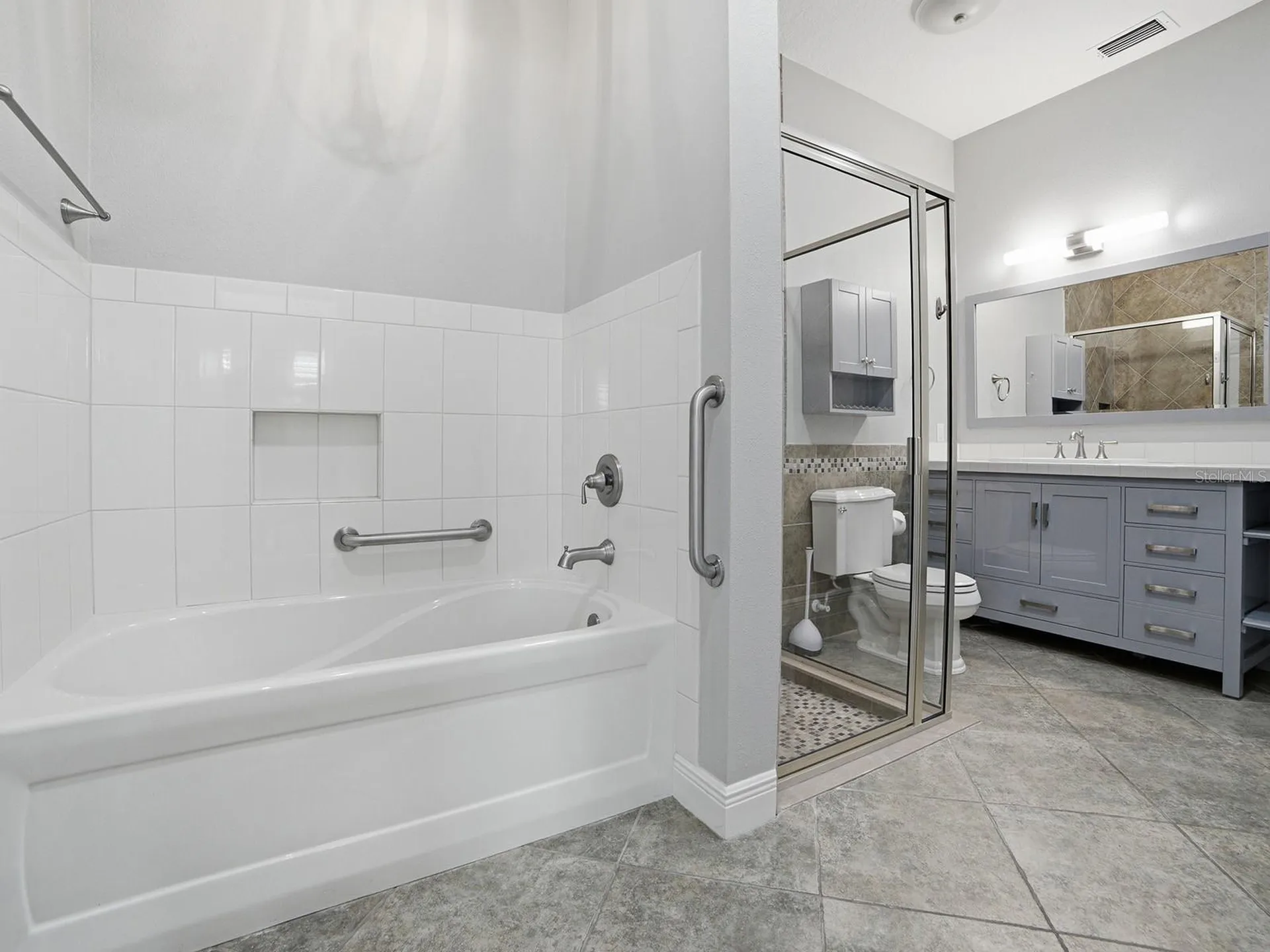 1792 Lake Miona Drive The Villages FL 32162