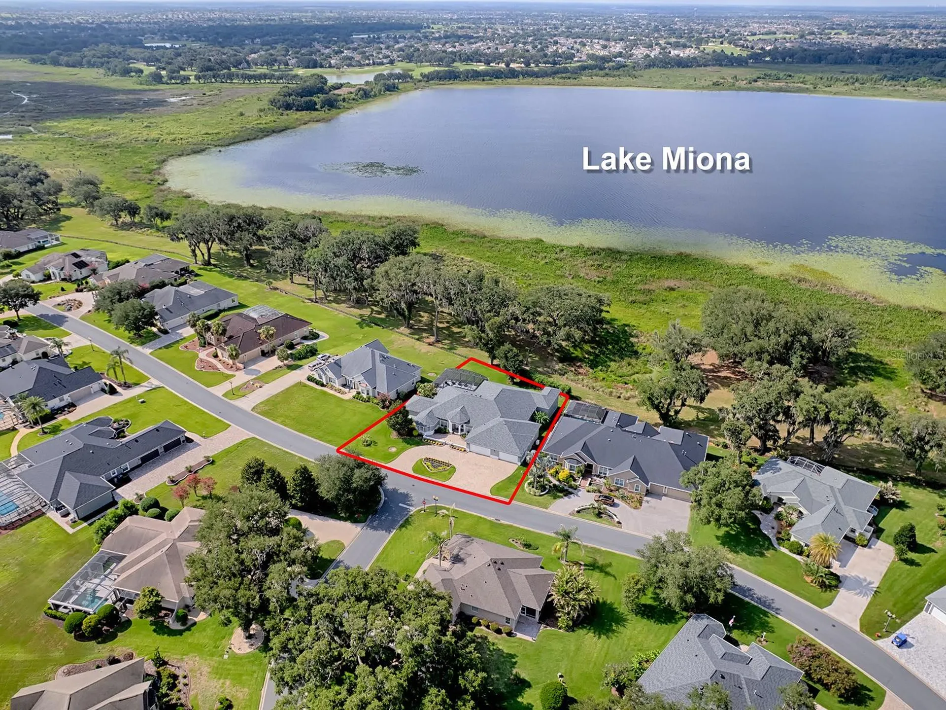 1792 Lake Miona Drive The Villages FL 32162