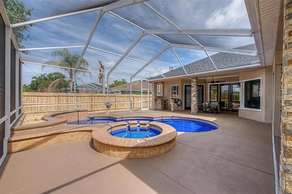 2311 Peterson Road Lakeland FL 33812
