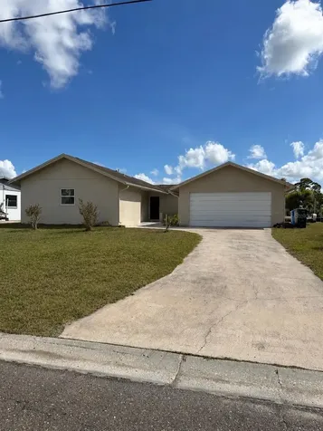 10706 Dowry Avenue Tampa FL 33615