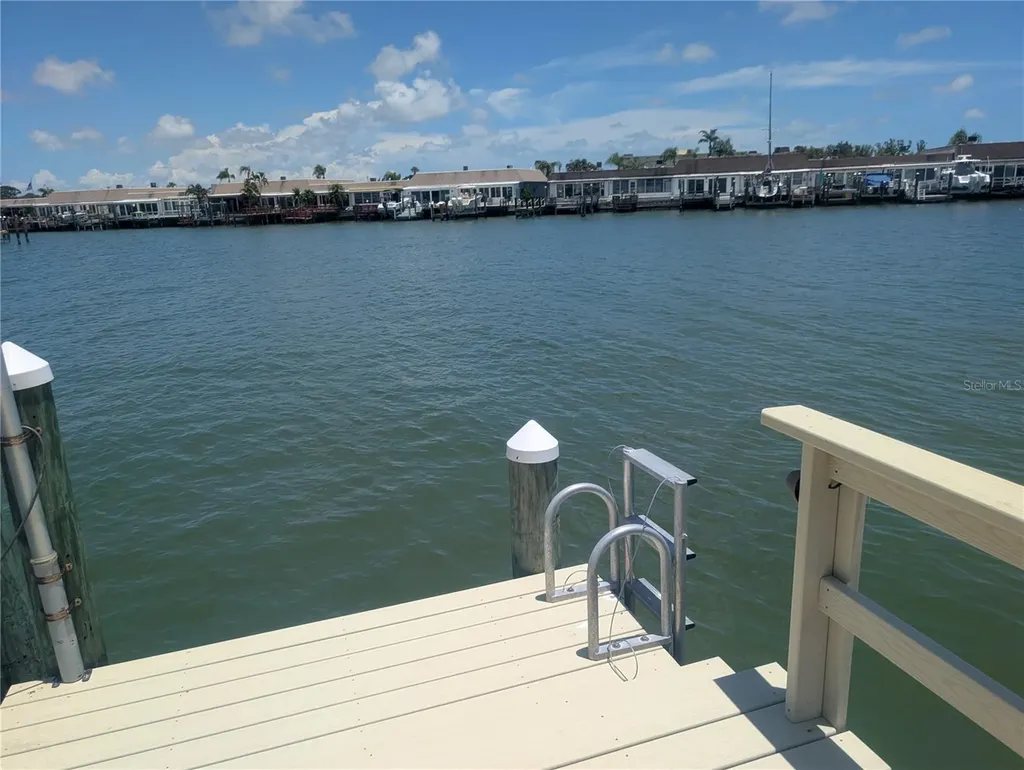542 Boca Ciega Point Boulevard N Madeira Beach FL 33708