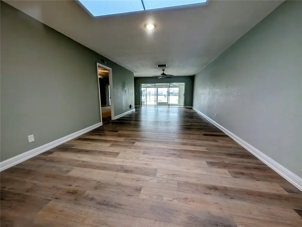 542 Boca Ciega Point Boulevard N Madeira Beach FL 33708