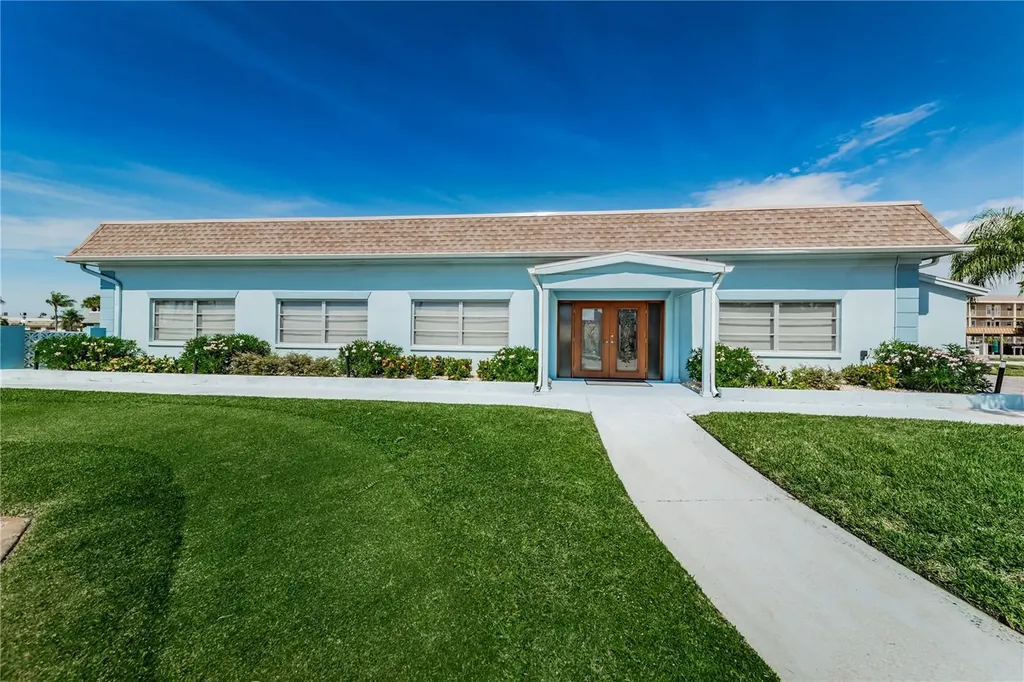 542 Boca Ciega Point Boulevard N Madeira Beach FL 33708