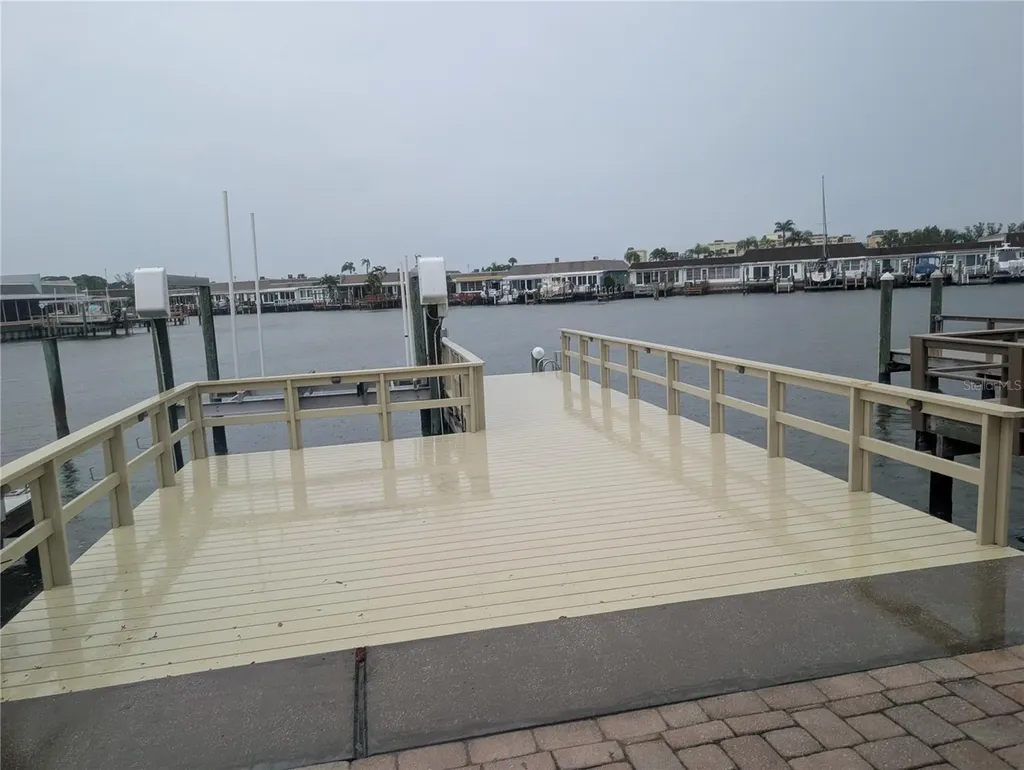 542 Boca Ciega Point Boulevard N Madeira Beach FL 33708