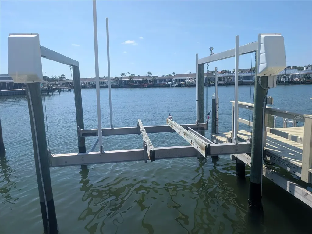 542 Boca Ciega Point Boulevard N Madeira Beach FL 33708