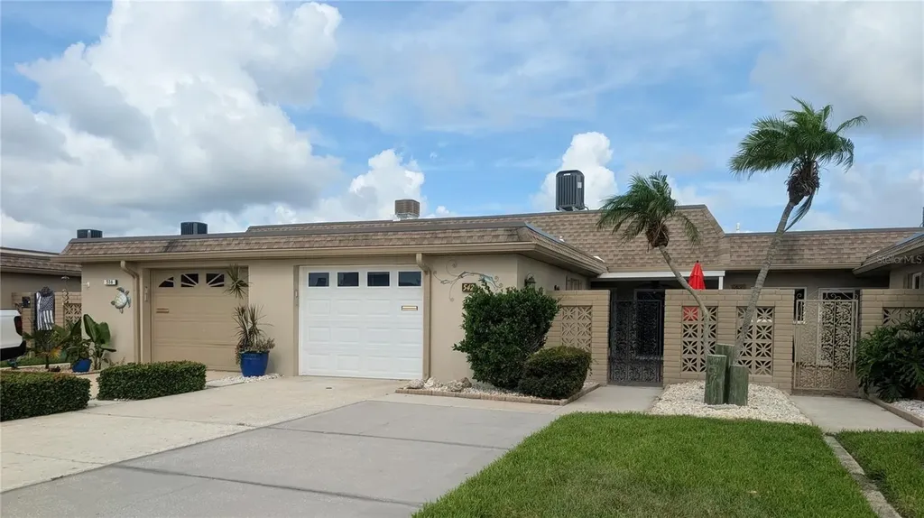 542 Boca Ciega Point Boulevard N Madeira Beach FL 33708
