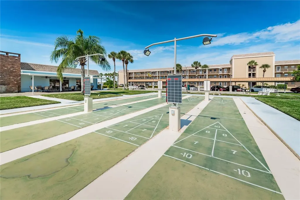 542 Boca Ciega Point Boulevard N Madeira Beach FL 33708