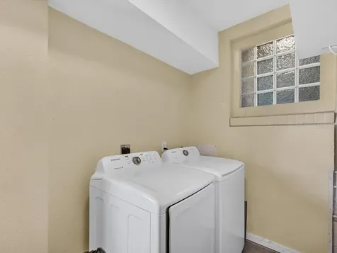 1051 N Bumby Avenue Orlando FL 32803