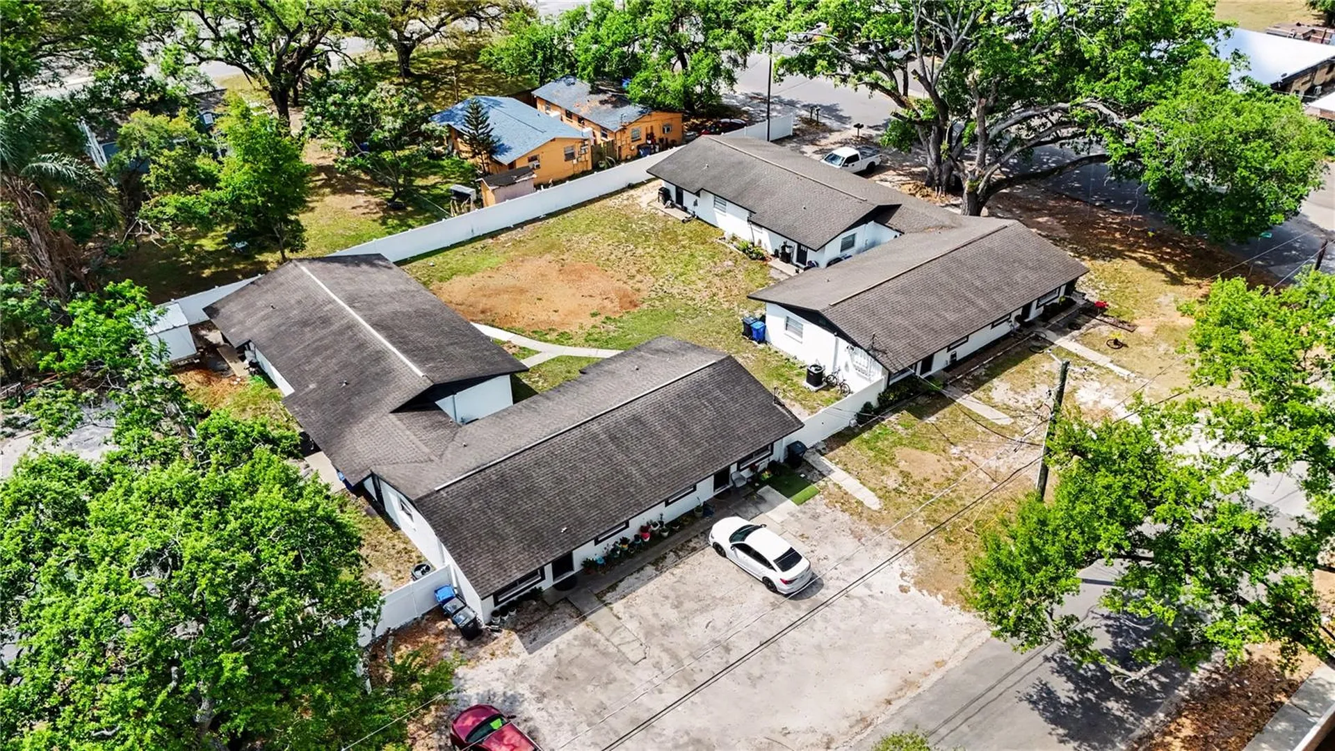 14207 N 12th Street Tampa FL 33613