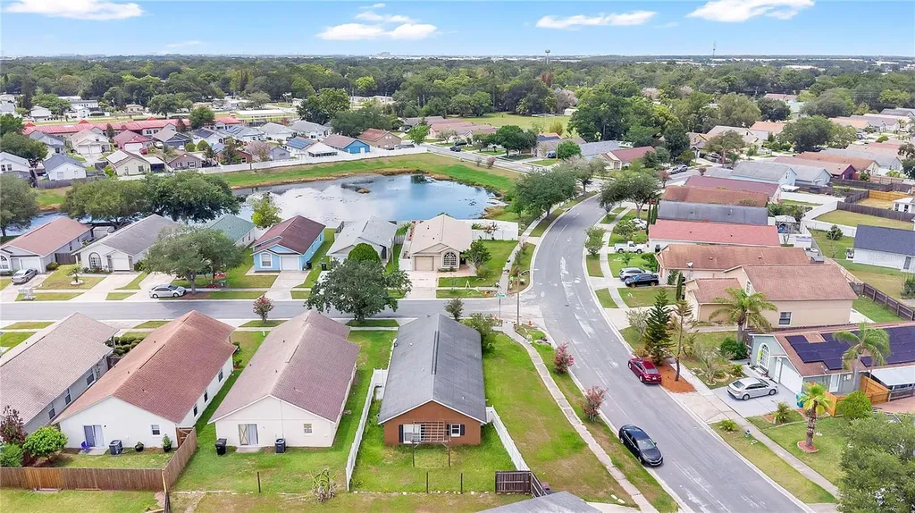 9703 Red Clover Avenue Orlando FL 32824