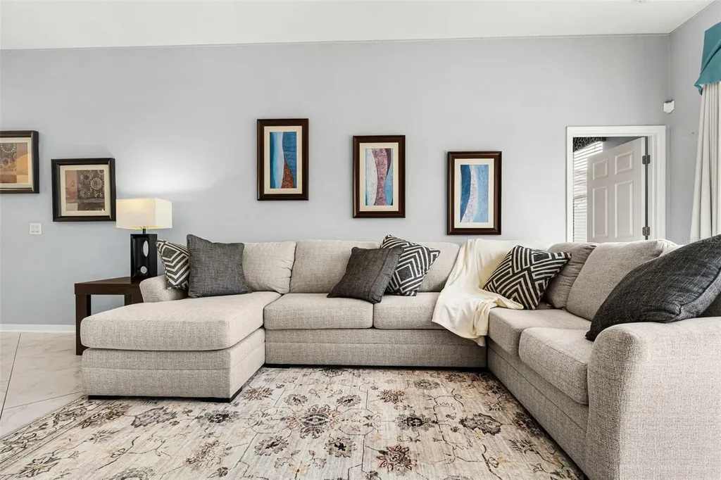 208 Troon Circle Davenport FL 33897